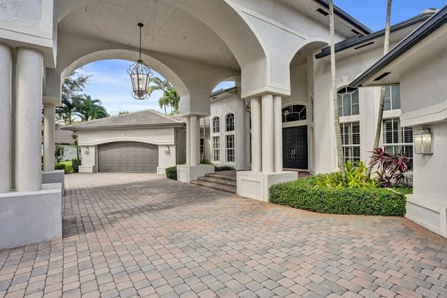 12945 Stonebrook Drive, Davie FL 33330 - Davie, FL - Photo 4