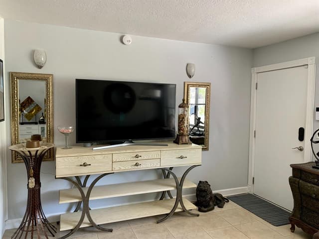 1901 N ANDREWS Avenue # 111, Wilton Manors FL 33311 - Wilton Manors, FL - Photo 4