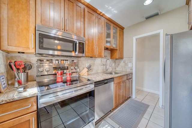 3435 SW 73rd Ave Rd, Miami FL 33155 - Miami, FL - Photo 3