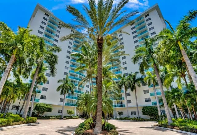 3801 S Ocean Dr # 8A, Hollywood FL 33019 - Hollywood, FL - Photo 7
