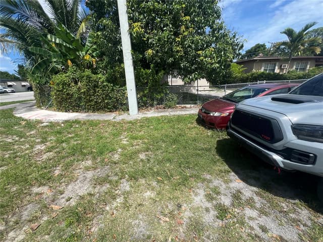 1190 NW 135th St, North Miami FL 33168 - North Miami, FL - Photo 7