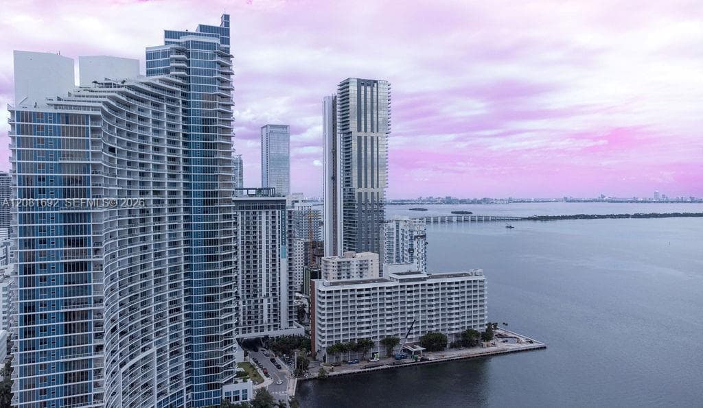 1900 N Bayshore Dr # 2018, Miami FL 33132 - Miami, FL - Photo 1
