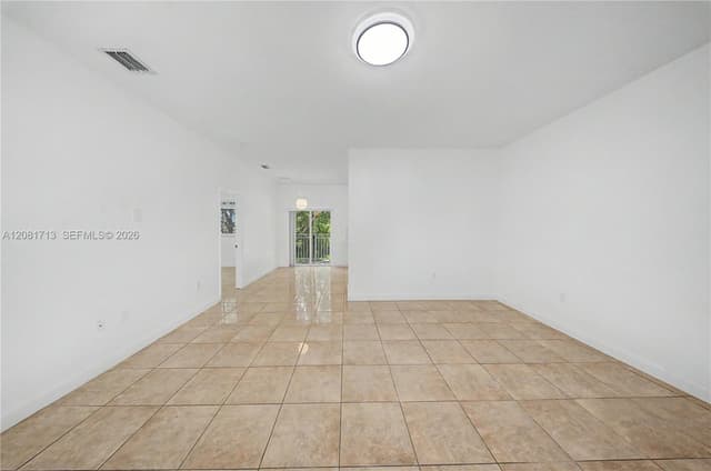 2630 NE 3rd Dr # 202, Homestead FL 33033 - Homestead, FL - Photo 2