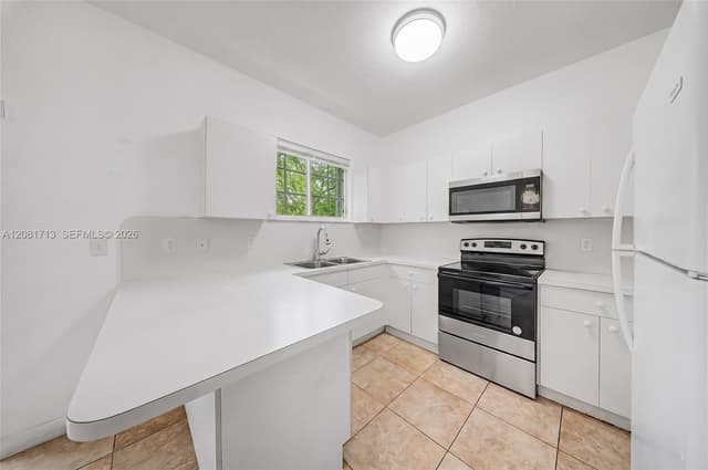 2630 NE 3rd Dr # 202, Homestead FL 33033 - Homestead, FL - Photo 7