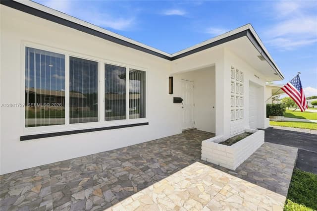 4716 NW 48th Ave, Tamarac FL 33319 - Tamarac, FL - Photo 5