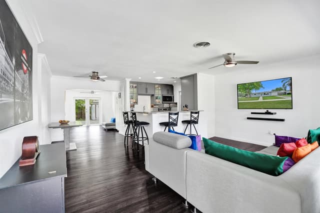 6400 PARK Street, Hollywood FL 33024 - Hollywood, FL - Photo 6