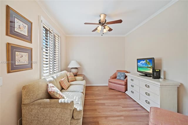 1634 Passion Vine Cir # 2, Weston FL 33326 - Weston, FL - Photo 3