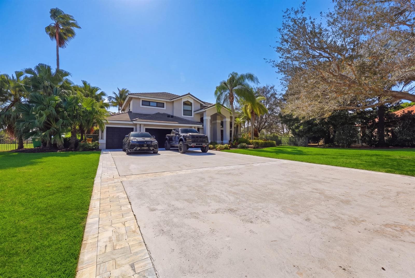 3541 Carlton Lane, Davie FL 33330