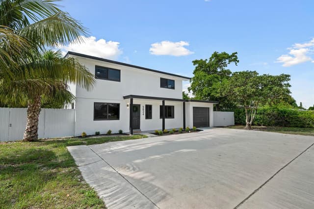 5834 Forest Hill Boulevard, West Palm Beach FL 33415 - West Palm Beach, FL - Photo 2