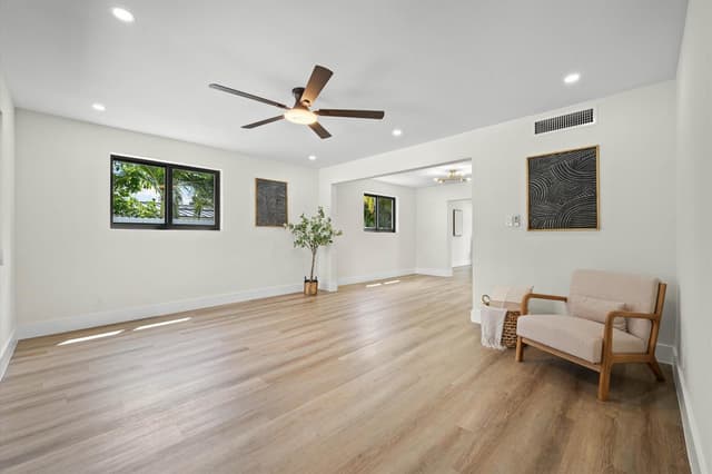 5834 Forest Hill Boulevard, West Palm Beach FL 33415 - West Palm Beach, FL - Photo 6