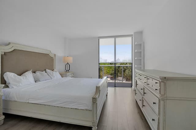 3701 N COUNTRY CLUB Drive # 404, Aventura FL 33180 - Aventura, FL - Photo 4