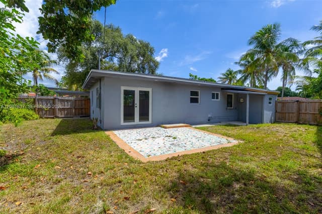 950 NE 164th St, North Miami Beach FL 33162 - North Miami Beach, FL - Photo 6