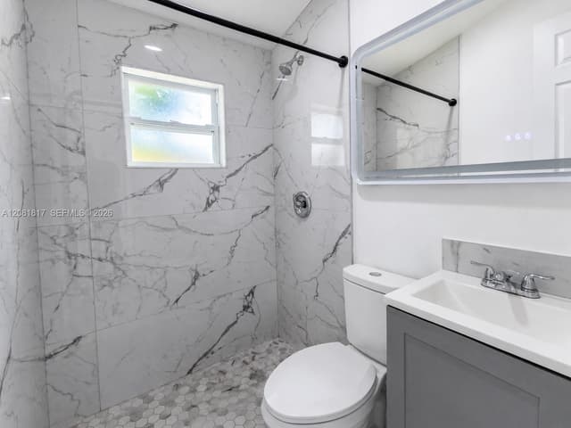 950 NE 164th St, North Miami Beach FL 33162 - North Miami Beach, FL - Photo 5