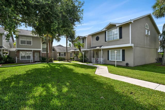 12152 NW 36th Place, Sunrise FL 33323 - Sunrise, FL - Photo 4