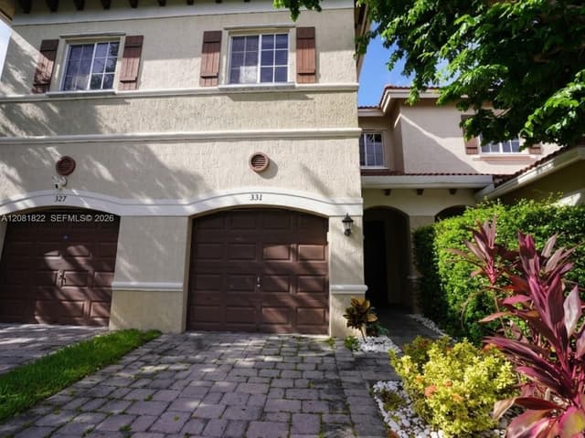 331 NE 47th Pl # 331, Deerfield Beach FL 33064 - Deerfield Beach, FL - Photo 3