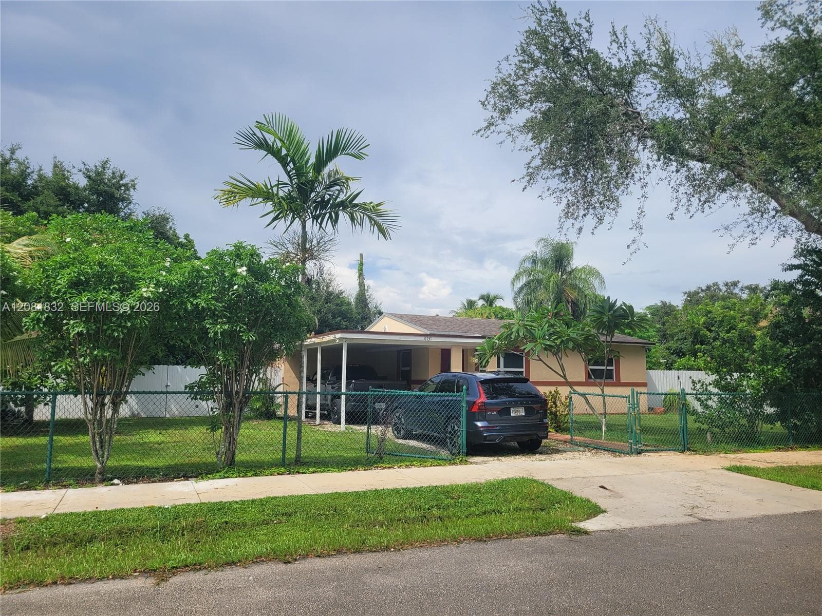 6131 Fletcher St, Hollywood FL 33023 - Hollywood, FL - Photo 1