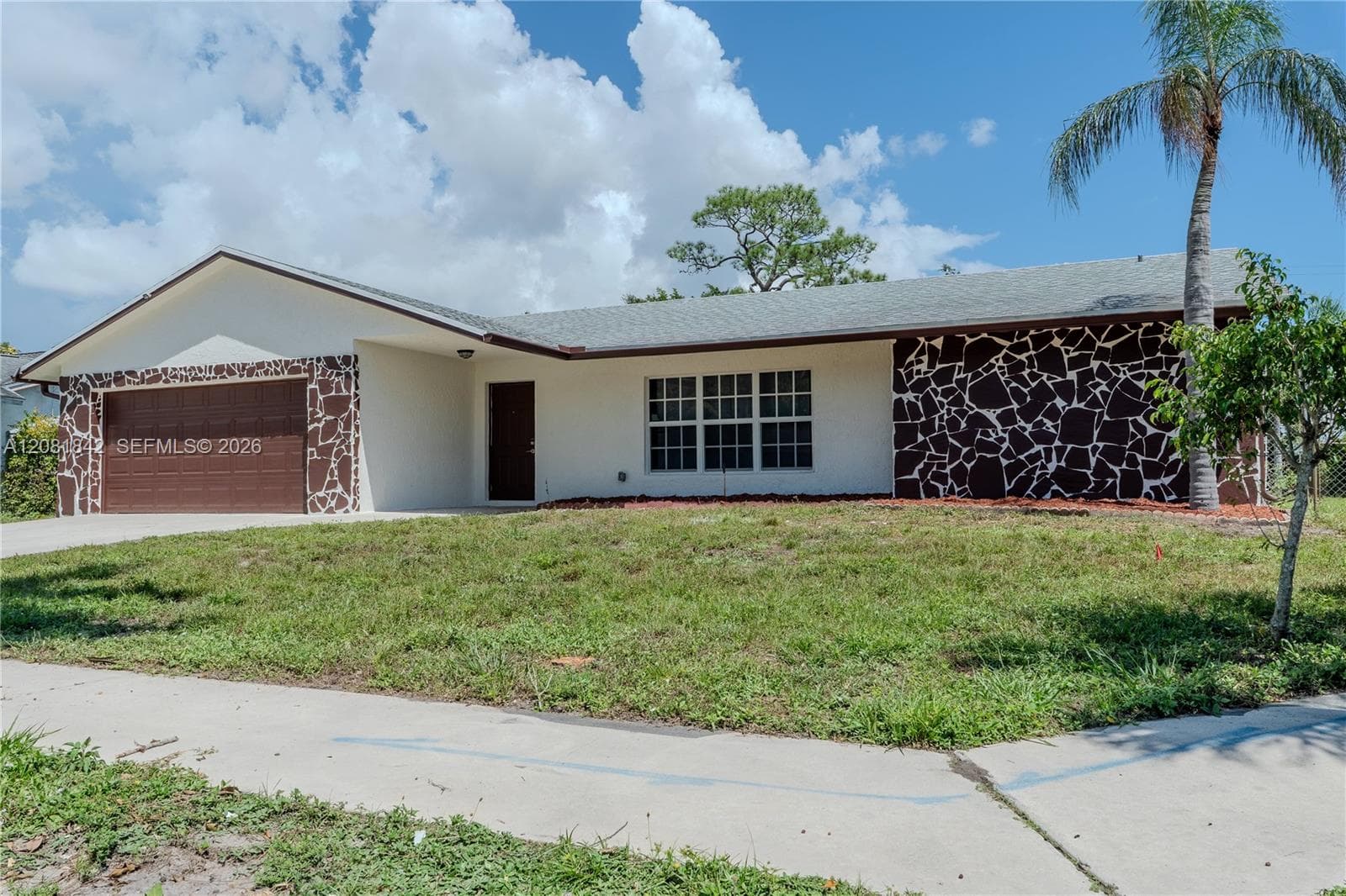 4513 Blue Pine Cir, Lake Worth FL 33463 - Lake Worth, FL - Photo 1
