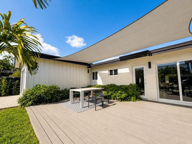 1720 SW 23rd Ave, Fort Lauderdale FL 33312 - Fort Lauderdale, FL - Photo 2
