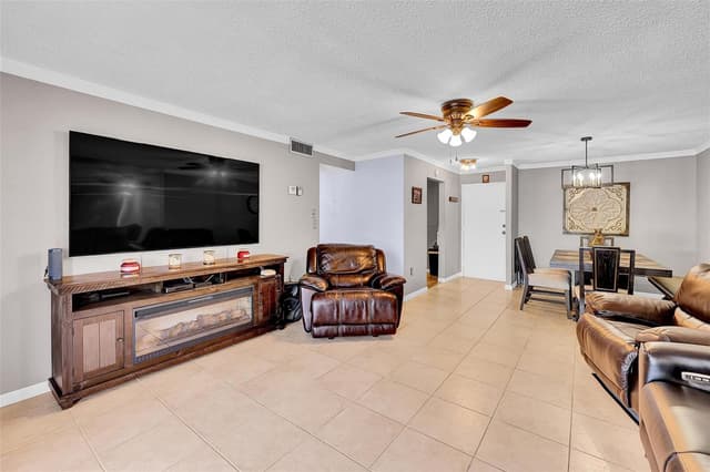 8260 SW 24th Street E # 6112, North Lauderdale FL 33068 - North Lauderdale, FL - Photo 6