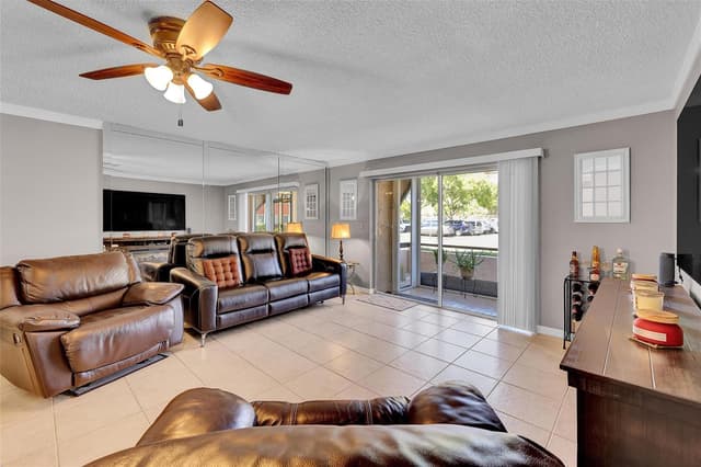 8260 SW 24th Street E # 6112, North Lauderdale FL 33068 - North Lauderdale, FL - Photo 7