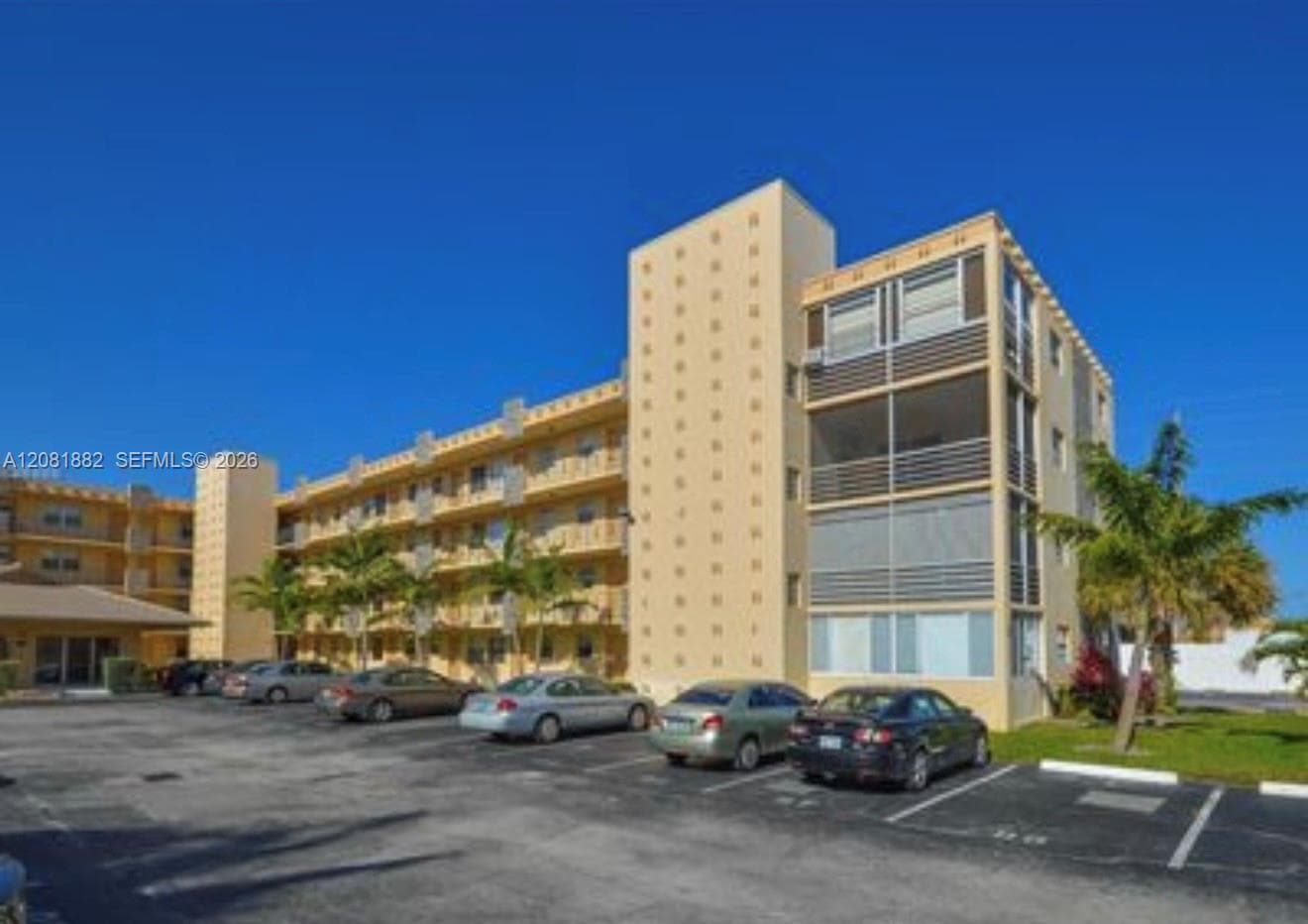 2145 Pierce St # 223, Hollywood FL 33020