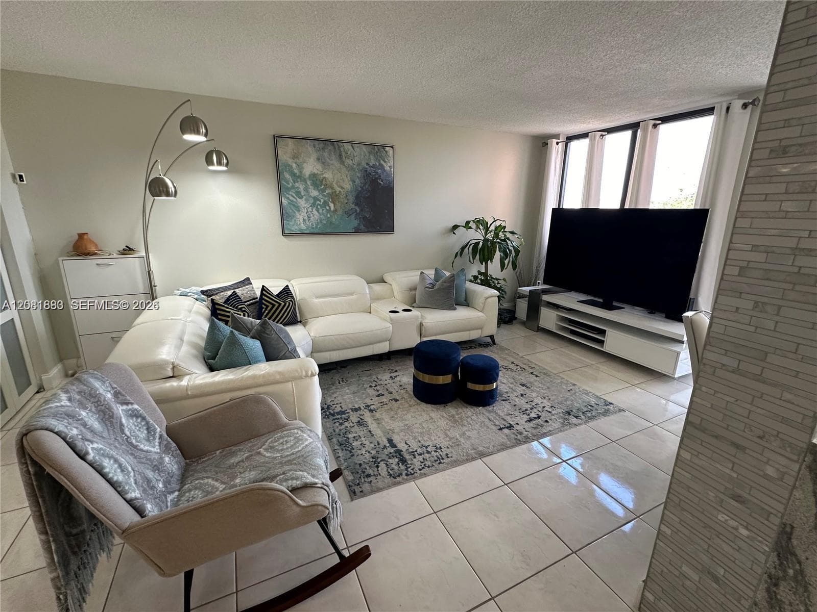 9410 W Flagler St # 410, Miami FL 33174