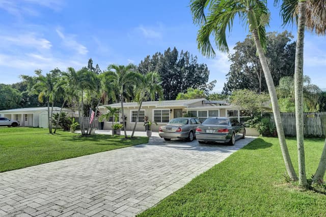3127 Carol Avenue, Palm Springs FL 33461 - Palm Springs, FL - Photo 3