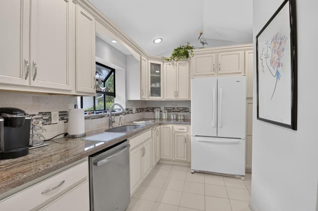 20065 Waters Edge Drive # 101, Boca Raton FL 33434 - Boca Raton, FL - Photo 3