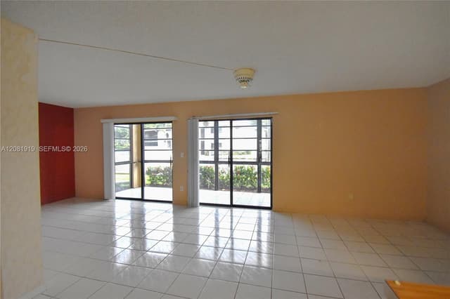 10761 W Clairmont Cir # 108, Tamarac FL 33321 - Tamarac, FL - Photo 5