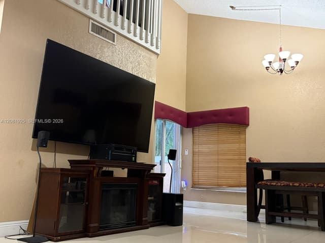 18901 NW 55th Ave, Miami Gardens FL 33055 - Miami Gardens, FL - Photo 6