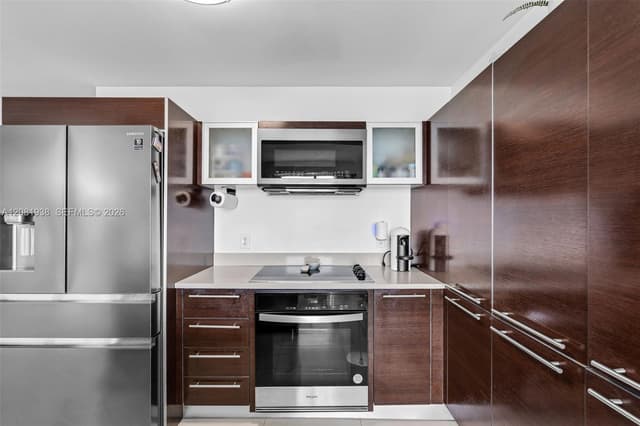 1900 N Bayshore Dr # 2111, Miami FL 33132 - Miami, FL - Photo 4