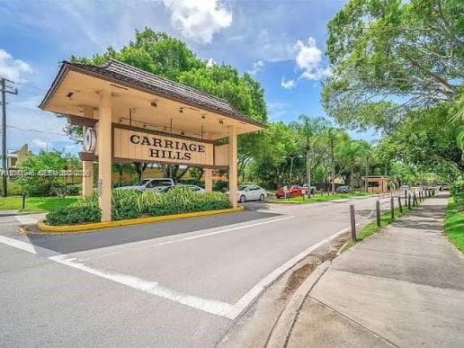 301 Cambridge Rd # 306, Hollywood FL 33024 - Hollywood, FL - Photo 2