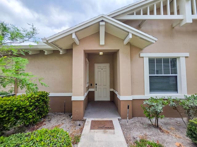 855 Marina Del Ray Lane # 1, West Palm Beach FL 33401 - West Palm Beach, FL - Photo 2