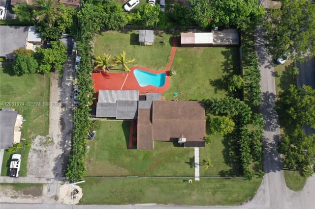 141 NE 14th St, Homestead FL 33030 - Homestead, FL - Photo 4