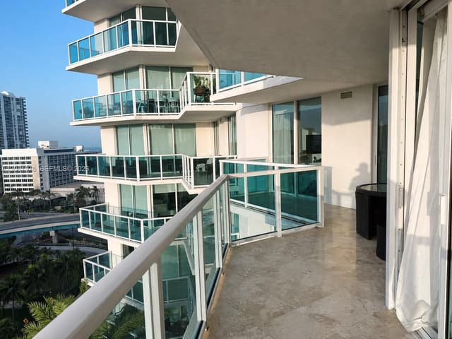150 Sunny Isles Blvd # 1203, Sunny Isles Beach FL 33160 - Sunny Isles Beach, FL - Photo 2