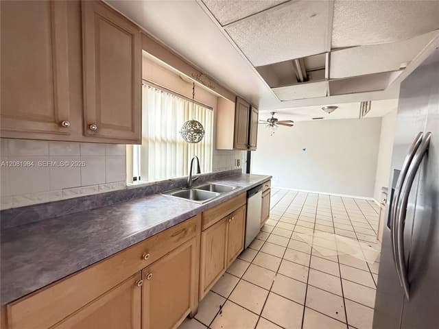 2931 S Seacrest Blvd, Boynton Beach FL 33435 - Boynton Beach, FL - Photo 3