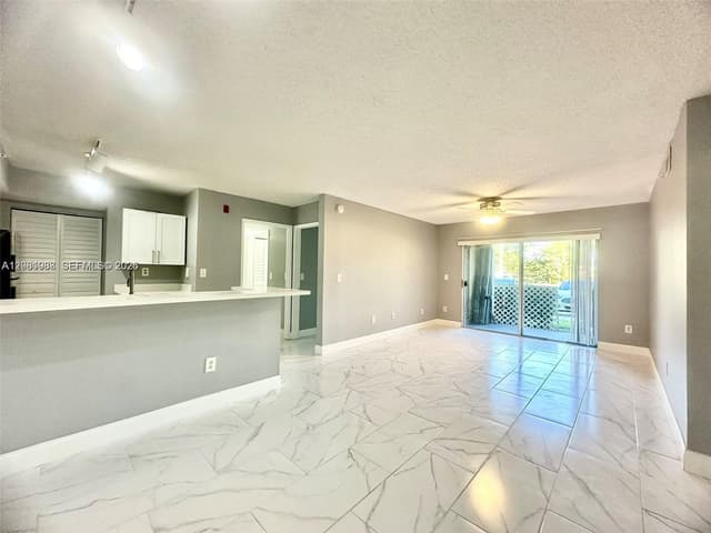 2620 S University Dr # 105, Davie FL 33328 - Davie, FL - Photo 6