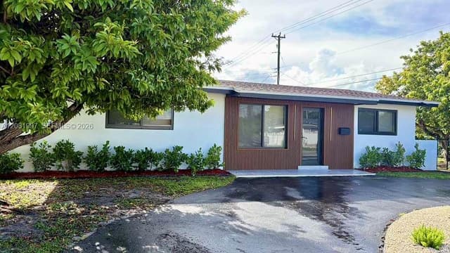 3210 SW 94th Ct, Miami FL 33165 - Miami, FL - Photo 3