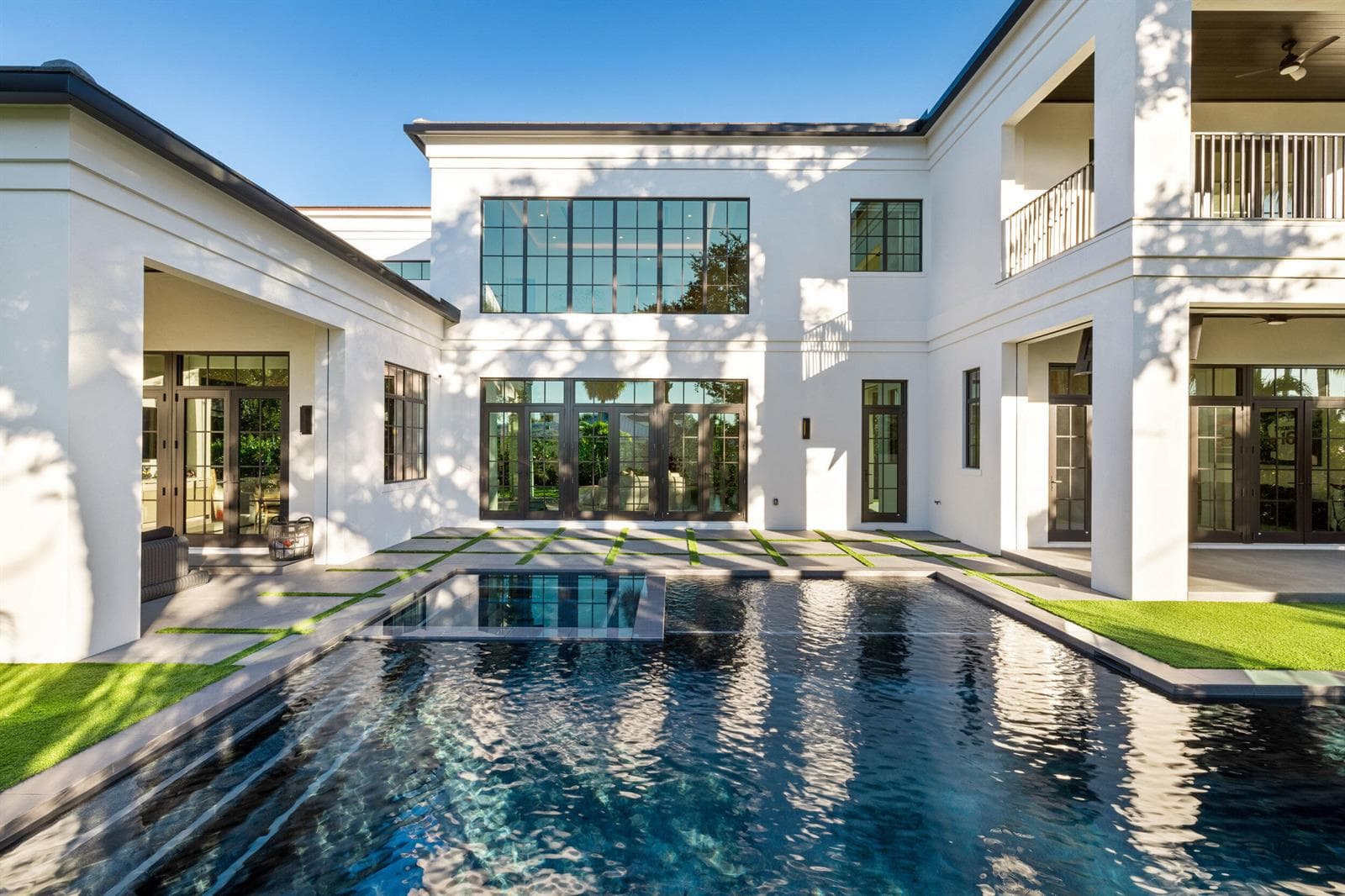 12385 COCONUT ROW Road, Palm Beach Gardens FL 33410 - Palm Beach Gardens, FL - Photo 1