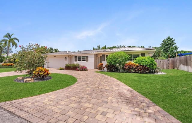 1051 NW 3rd Street, Boca Raton FL 33486 - Boca Raton, FL - Photo 2