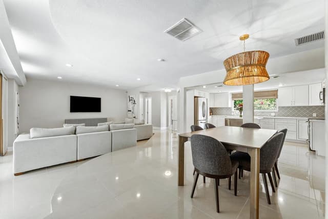 1051 NW 3rd Street, Boca Raton FL 33486 - Boca Raton, FL - Photo 7