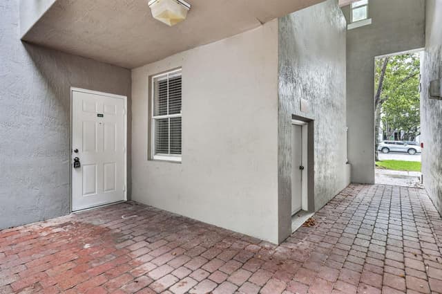 2103 SHOMA Drive # 122, Royal Palm Beach FL 33414 - Royal Palm Beach, FL - Photo 2