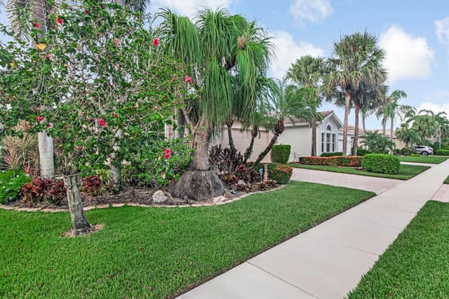 8225 La Jolla Vista Lane, Lake Worth FL 33467 - Lake Worth, FL - Photo 3