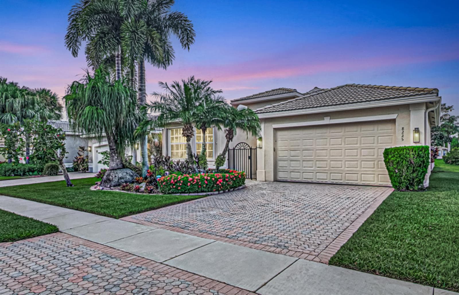 8225 La Jolla Vista Lane, Lake Worth FL 33467 - Lake Worth, FL - Photo 1