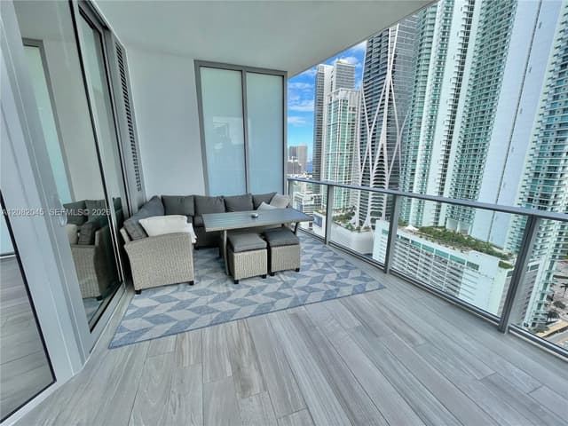 851 NE 1st Ave # 2605, Miami FL 33132 - Miami, FL - Photo 7