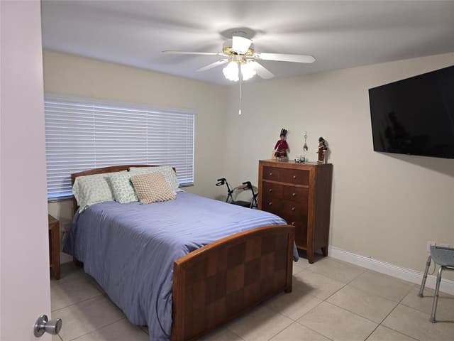 1200 SW 137TH Avenue # 312E, Pembroke Pines FL 33027 - Pembroke Pines, FL - Photo 7