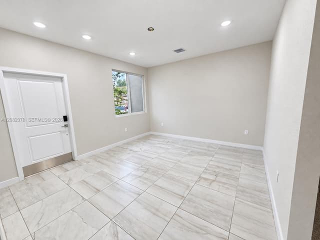 2419 SE 11th St, Homestead FL 33035 - Homestead, FL - Photo 6