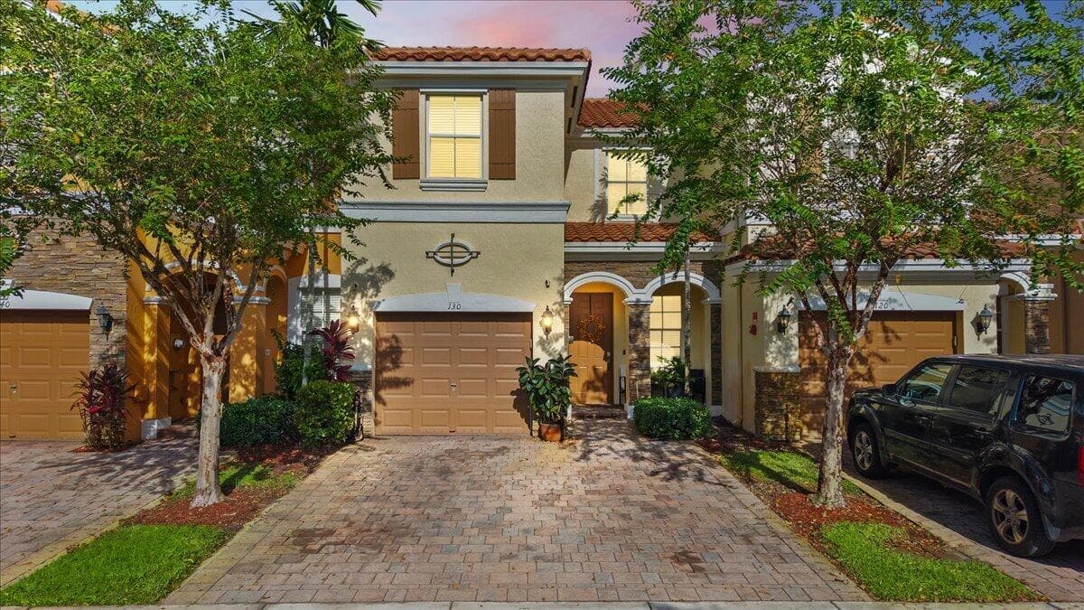 130 EMERALD CREEK Terrace, Plantation FL 33325 - Plantation, FL - Photo 1