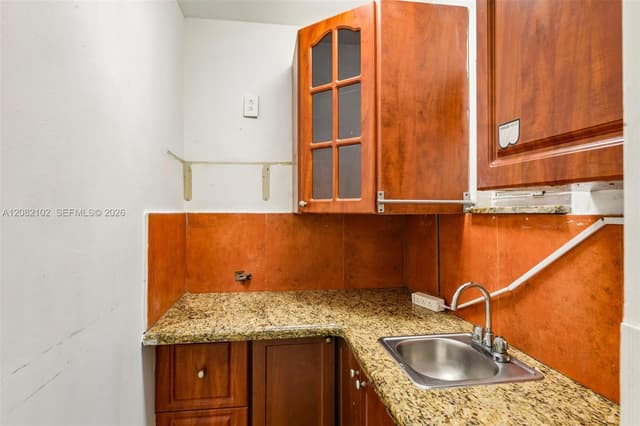 13130 SW 15th Ln, Miami FL 33184 - Miami, FL - Photo 7