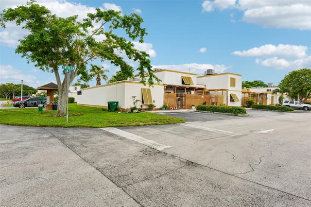 13130 SW 15th Ln, Miami FL 33184 - Miami, FL - Photo 3